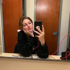 Meet your Posher, Katherine